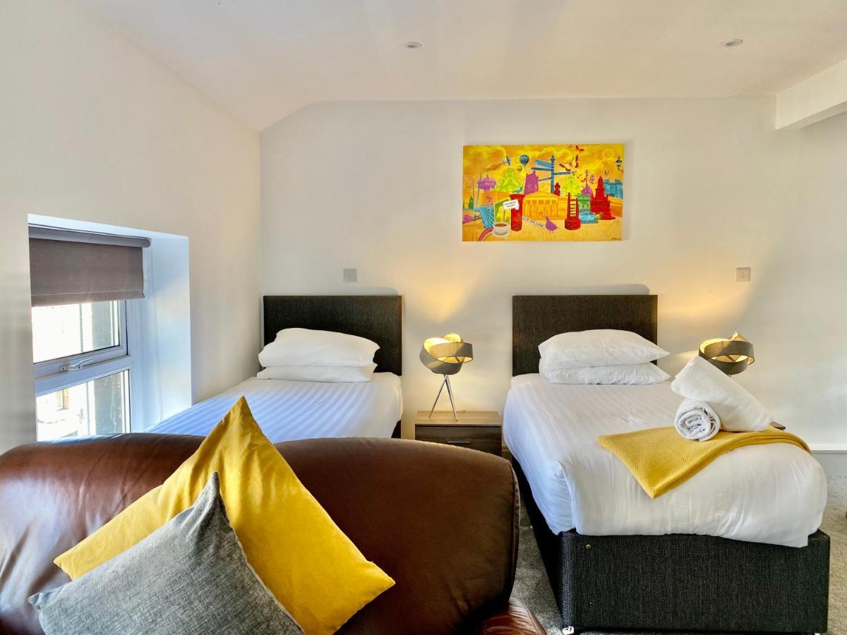 Crows Hotel Lancaster Bagian luar foto