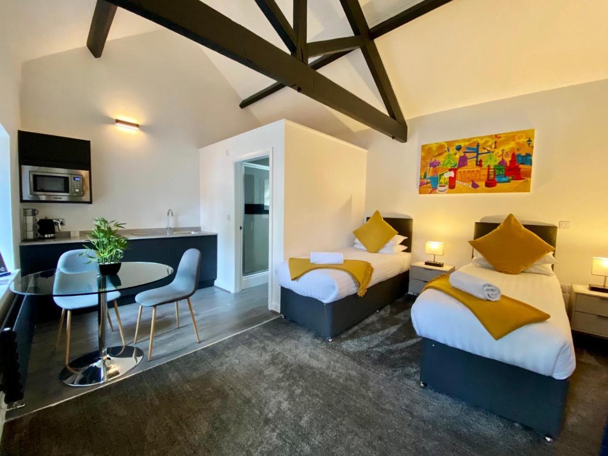 Crows Hotel Lancaster Bagian luar foto